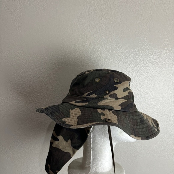 Camo Bucket Hat Size 59 - Picture 2 of 6